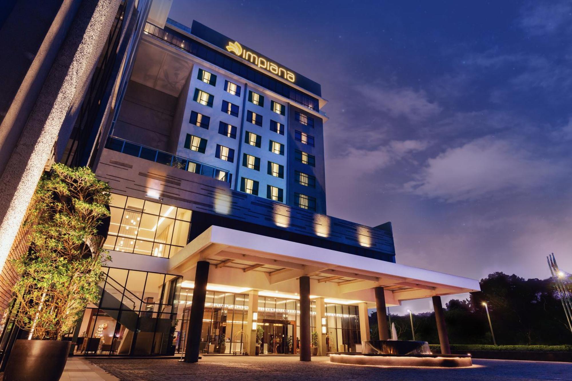 Impiana Hotel Senai Kulai Εξωτερικό φωτογραφία